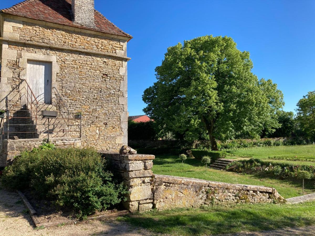 Moutiers-Saint-Jean La Buffonnerie Bed & Breakfast エクステリア 写真