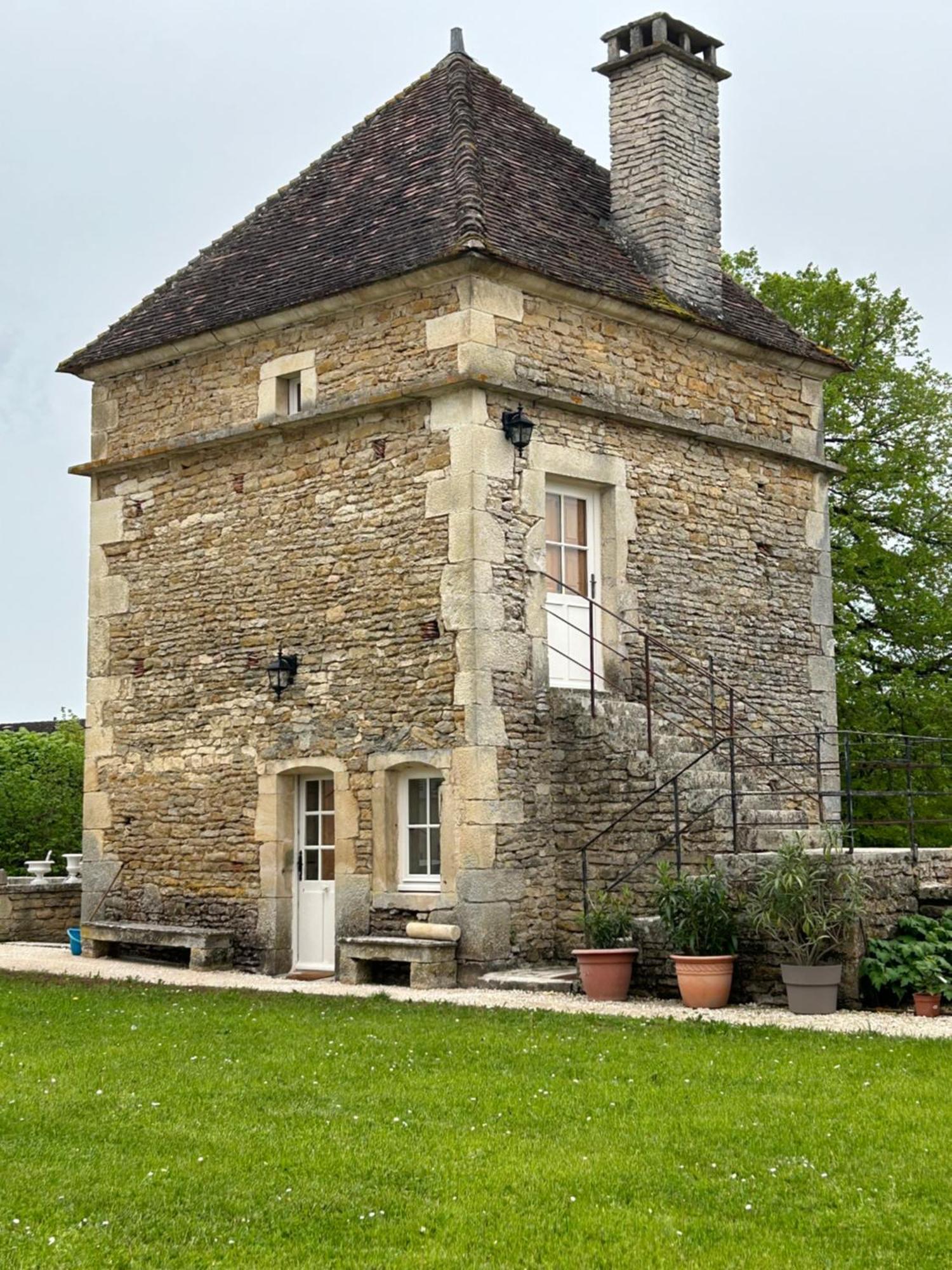 Moutiers-Saint-Jean La Buffonnerie Bed & Breakfast エクステリア 写真